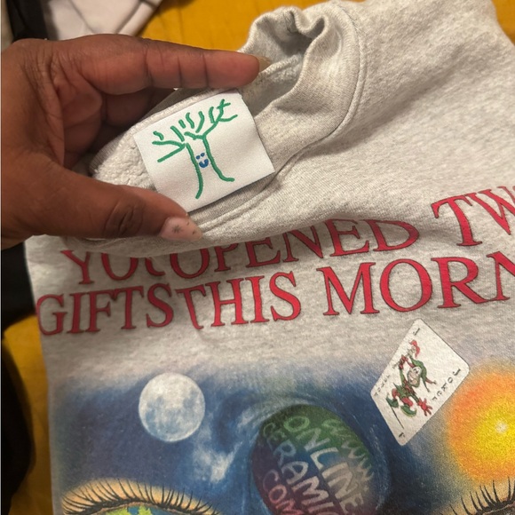 Online Ceramics Two Gifts Sweatshirt - Picture 3 of 4